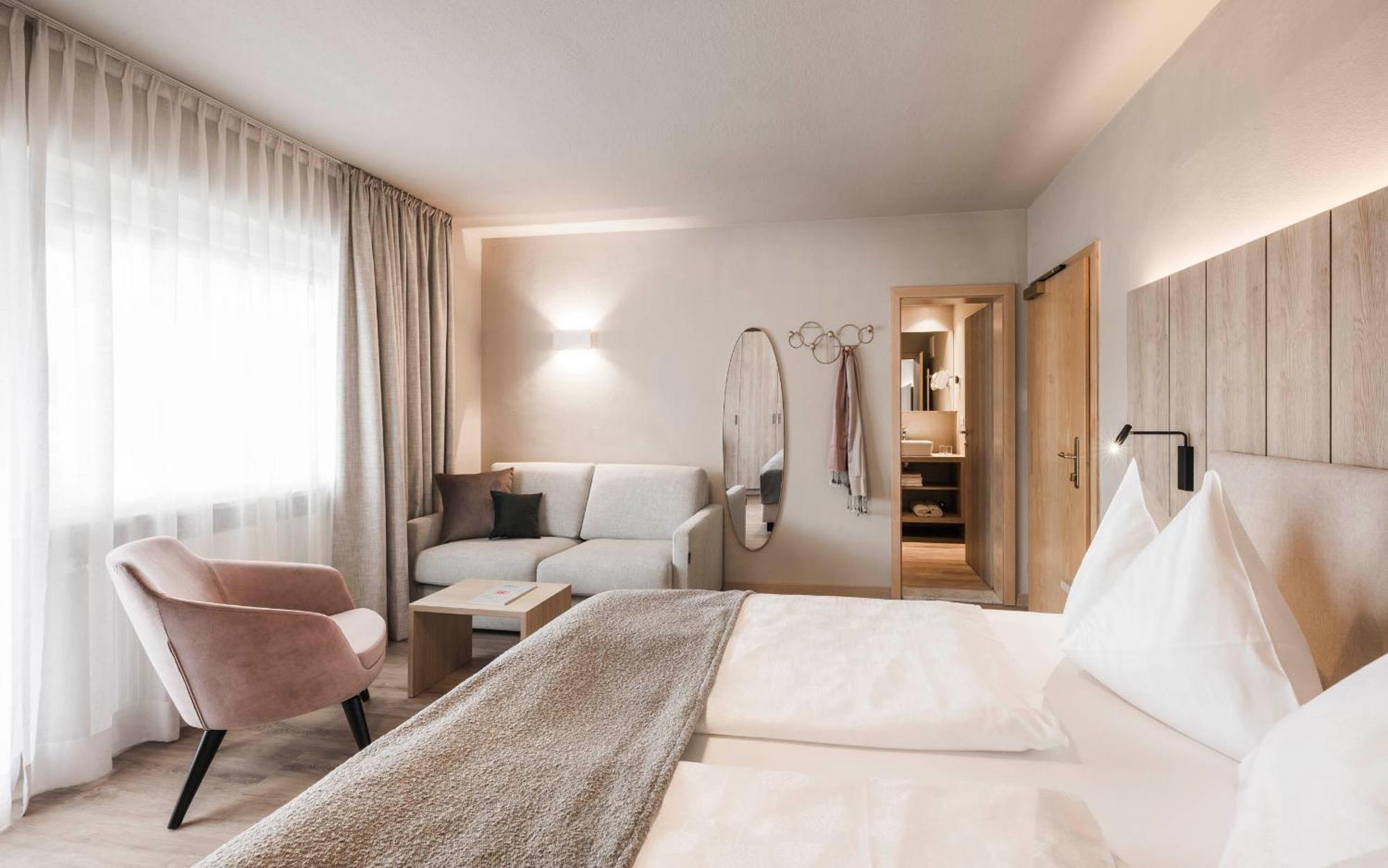 Appartementhaus Residence Hirzer 蒂鲁罗 外观 照片