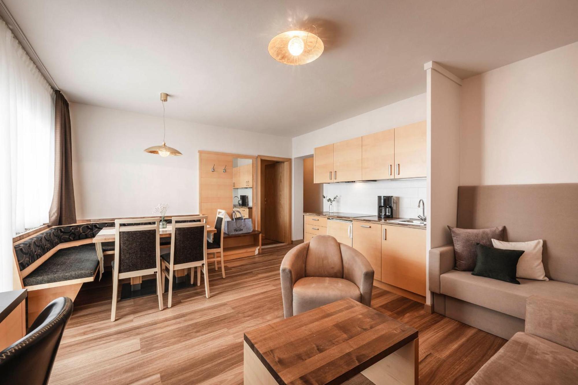 Appartementhaus Residence Hirzer 蒂鲁罗 客房 照片