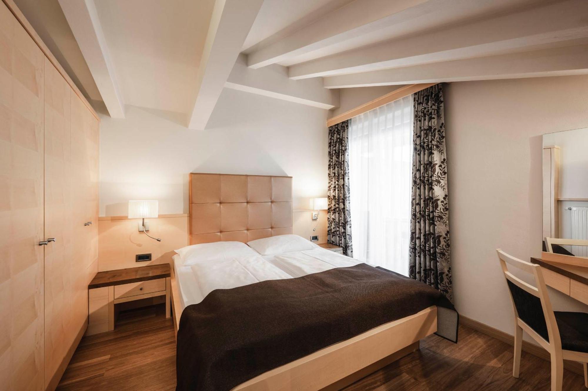 Appartementhaus Residence Hirzer 蒂鲁罗 客房 照片